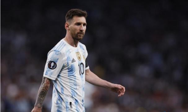 日销万杯奶茶、有门店翻台率高达8.5翻，呷哺火锅季多项经营数据创新高